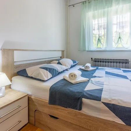 Ivana Apartamento