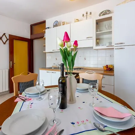 Apartamento Ivana *