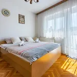 Ivana Apartment *